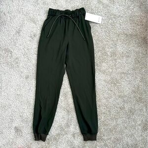 Lululemon Stretch HR High Rise Jogger Dark Olive Green Size 2